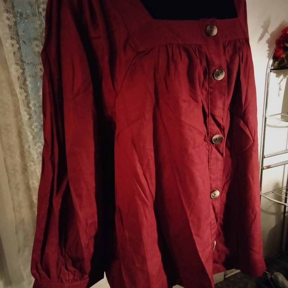 St. John's Bay Women's Smock Too. 3/4 Sleeve. NWT. Wine. XXLarge